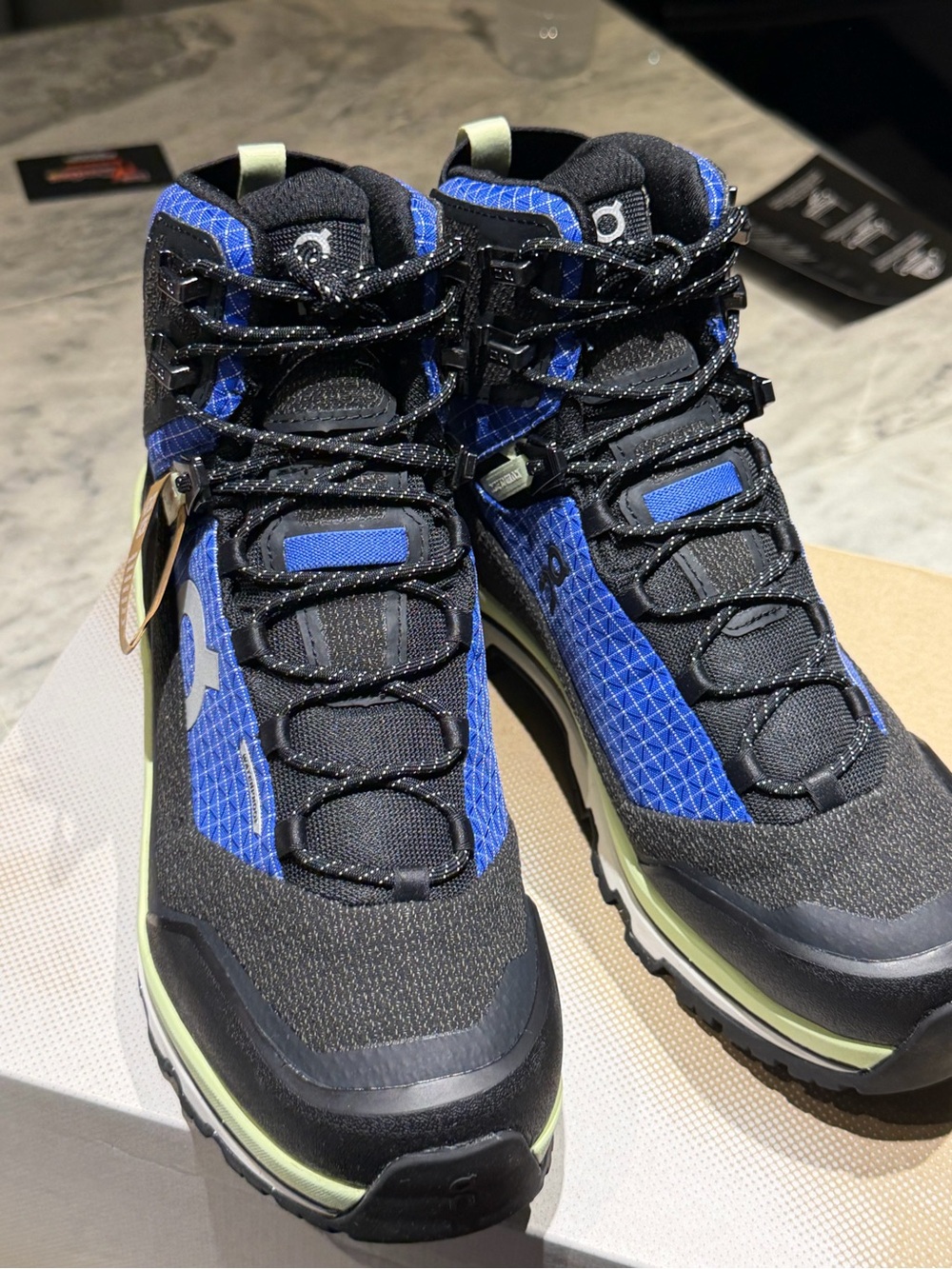 On Cloud alpine Waterproof Blue & Black Women's Hiking Booties - Picture 9 of 14